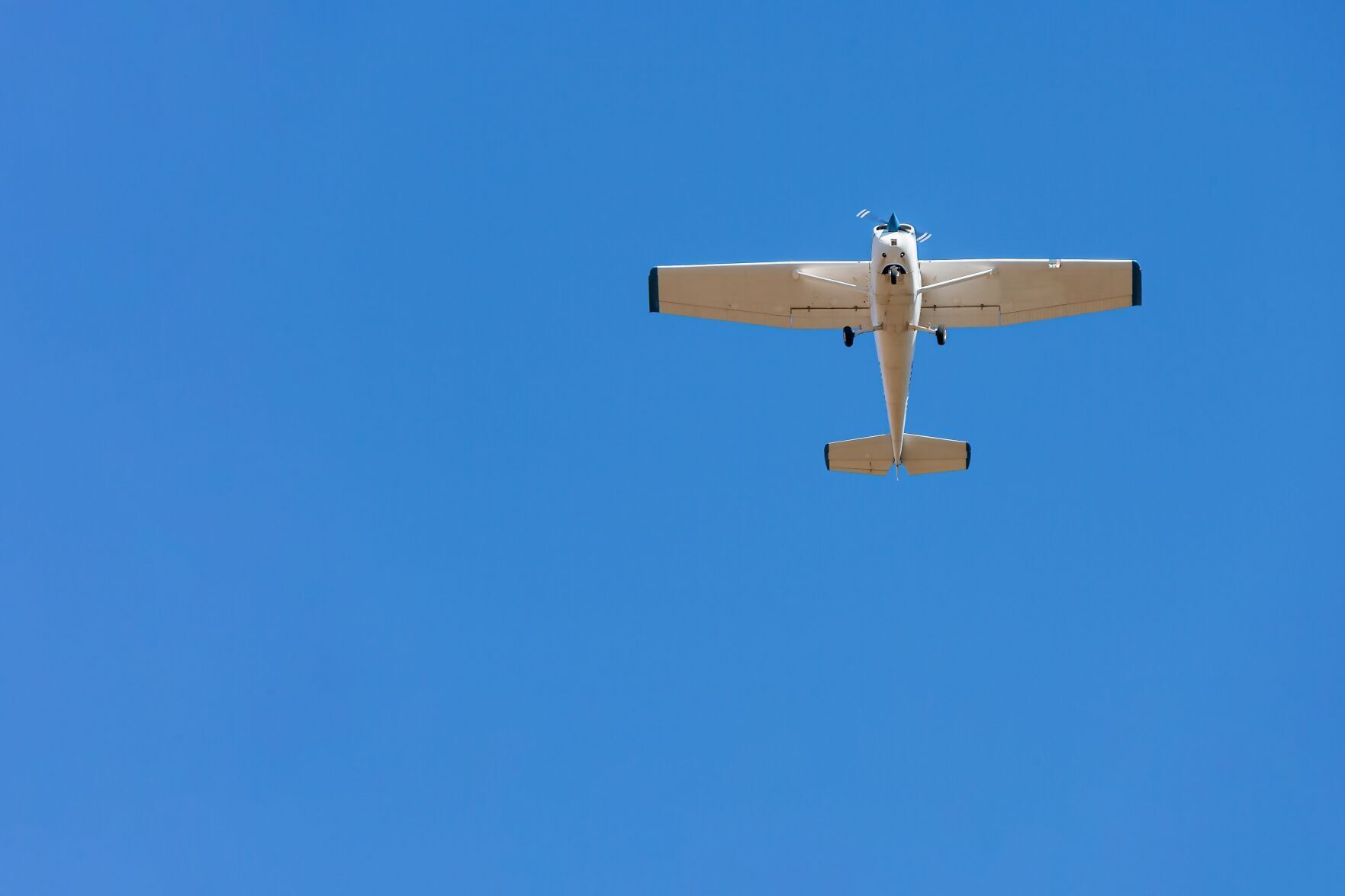Volunteer pilot group transports its first passenger across state lines to get an abortion